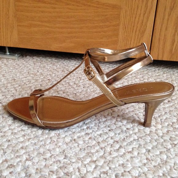 J. CREW - Greta Metallic T-Strap Sandal - NEW in Box - Picture 4 of 8